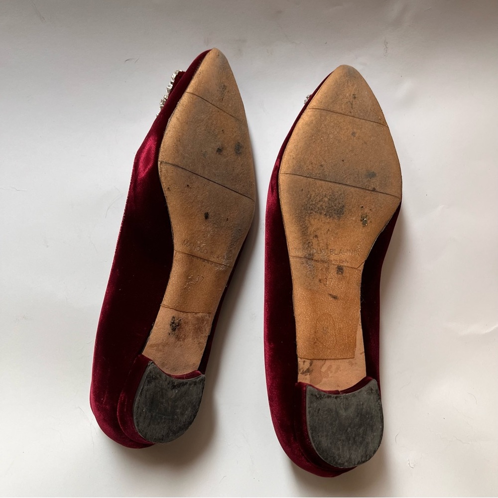 Authentic Manolo Blahnik Hangisi Velvet Flats Size 37 - Picture 5 of 9